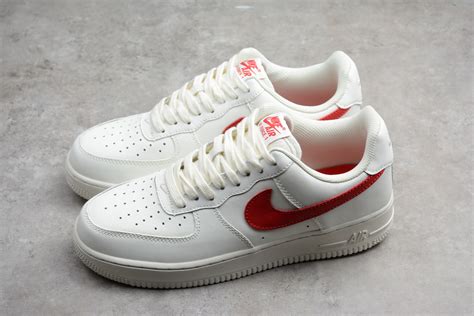 nike air force 1 07 low essential herren rot|air force 1 shoes for men.